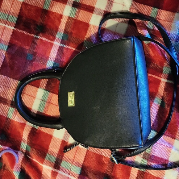 Purse - Picture 2 of 3